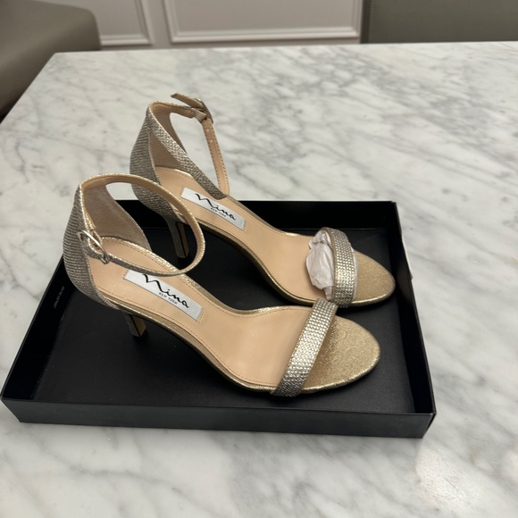Nina Shoes - Brand New NINA Women's Gold Glitter Rhinestone Padded Veniza Almond Toe Stiletto